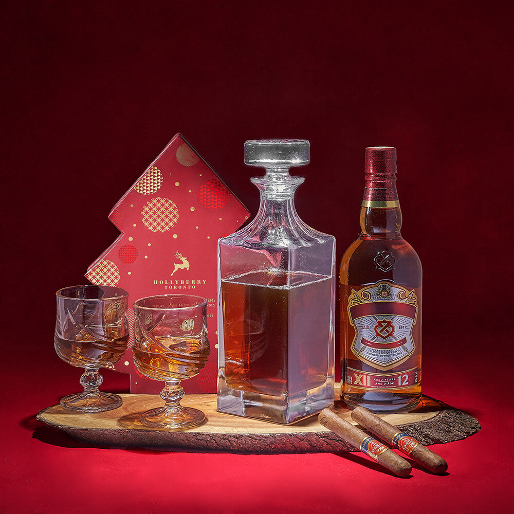Whiskey with Chocolate Truffles and Cigars – how the gift is presented