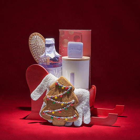 Celebrate the Season Gift Sleigh, spa gift, spa, christmas gift, christmas, chocolate gift, chocolate, bath gift, bath