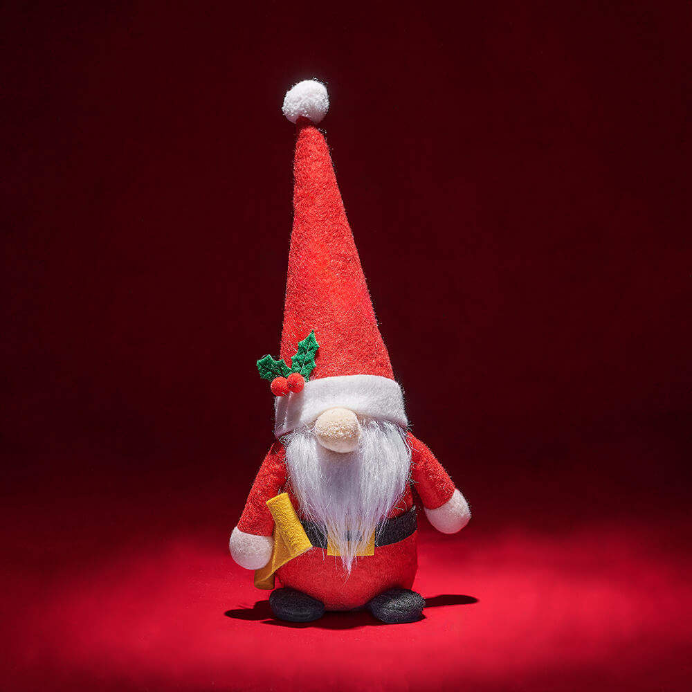 Festive Santa Plush Gift Basket – how the gift is presented